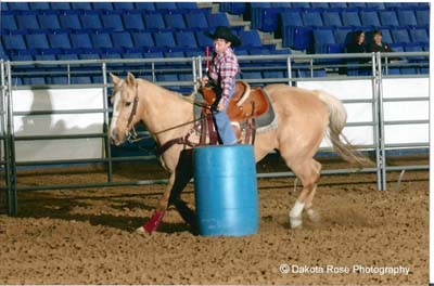 Denton Good barrel racing